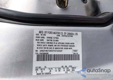 2000 Mercury Grand Marquis Ls z USA, uszkodzony, nr VIN 2MEFM75W5YX742569